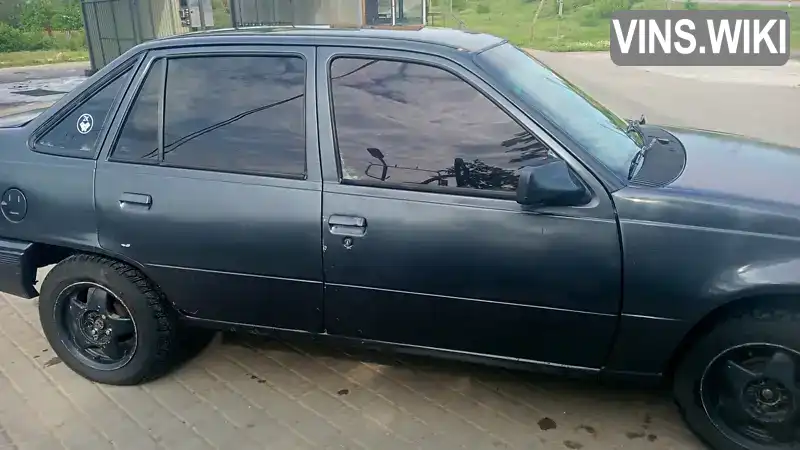 Opel Kadett 1988, фото з оголошення 1 з 6, VIN W0L000039J5357230
