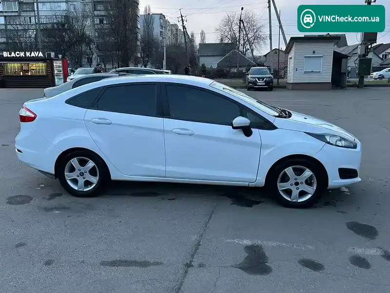Ford Fiesta 2019, фото з оголошення 2 з 21, VIN 3FADP4AJXKM128683