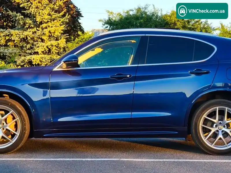 Alfa Romeo Stelvio 2021, фото з оголошення 2 з 18, VIN ZASPAKBN5M7D20161