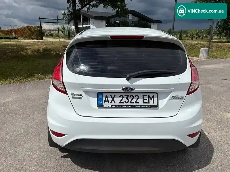 Ford Fiesta 2016, фото з оголошення 2 з 20, VIN WF0DXXGAKDGK78721