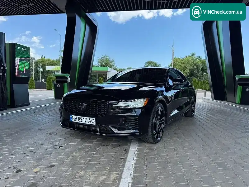 Volvo S60 2023, фото з оголошення 1 з 20, VIN 7JRH60FJ5RG296494