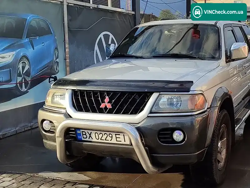 Mitsubishi Pajero Sport 2002, фото з оголошення 2 з 20, VIN JMB0RK9603J000213