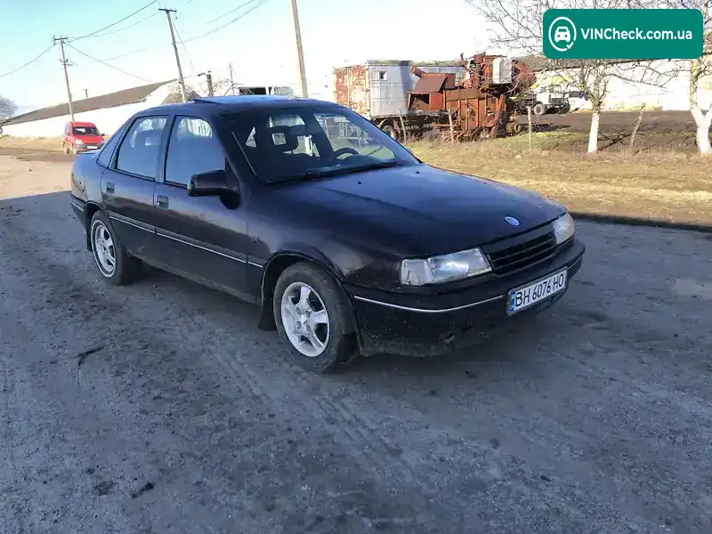 Opel Vectra 1990, фото з оголошення 1 з 9, VIN W0L000087L5286553