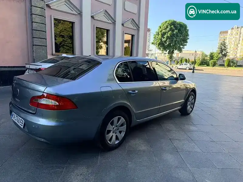 Skoda Superb 2012, фото з оголошення 2 з 14, VIN TMBAB43T0CB301100