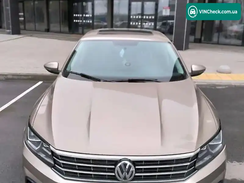Volkswagen Passat 2016, фото з оголошення 1 з 20, VIN 1VWBT7A33GC037132