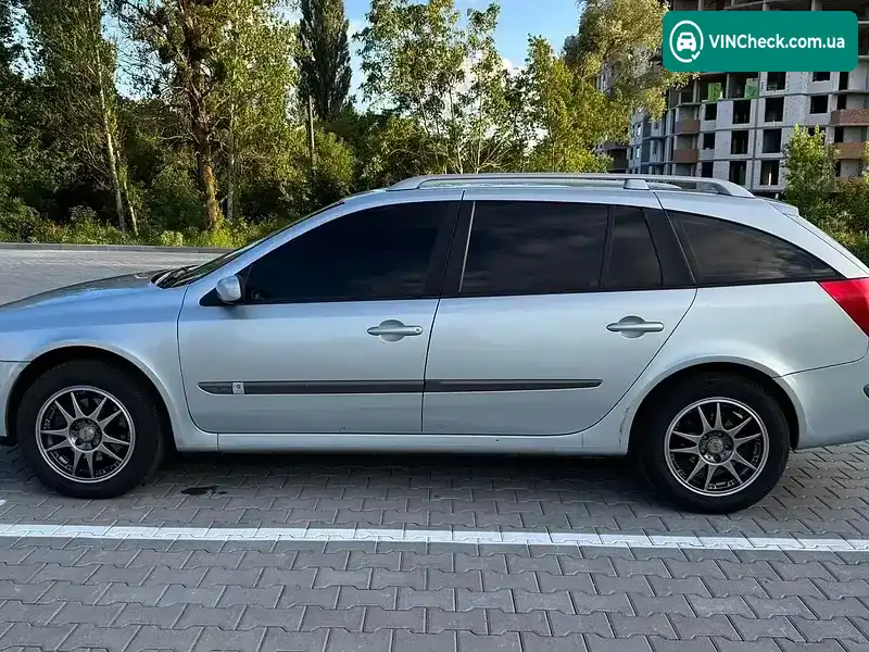 Renault Laguna 2002, фото з оголошення 2 з 12, VIN VF1KG0J0A27460370