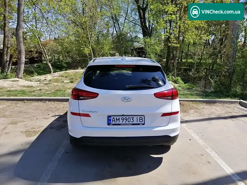 Hyundai Tucson 2018, фото з оголошення 2 з 20, VIN KM8J23A42KU870941