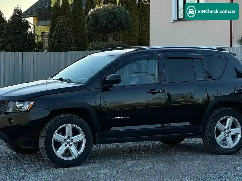 Jeep Compass 2011, фото з оголошення 2 з 21, VIN 1J4NF5FB1BD176510