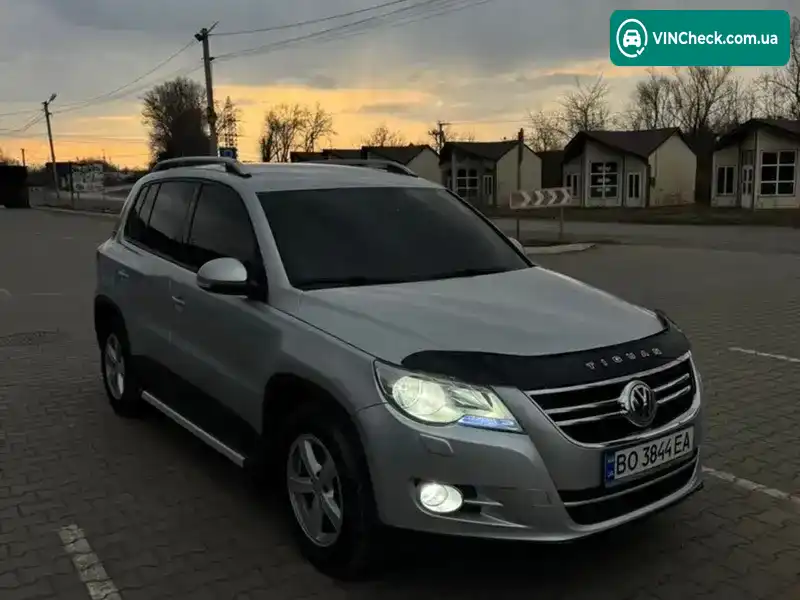 Volkswagen Tiguan 2010, фото з оголошення 2 з 21, VIN WVGZZZ5NZBW006312