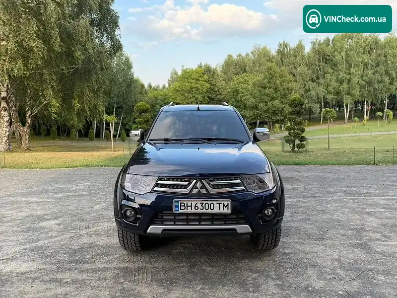 Mitsubishi Pajero Sport 2013, фото з оголошення 2 з 20, VIN MMCGYKH40EDZ00575