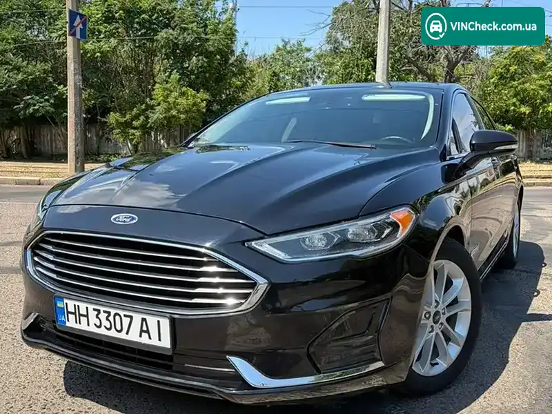 Ford Fusion 2018, фото з оголошення 1 з 20, VIN 3FA6P0MU2KR182974