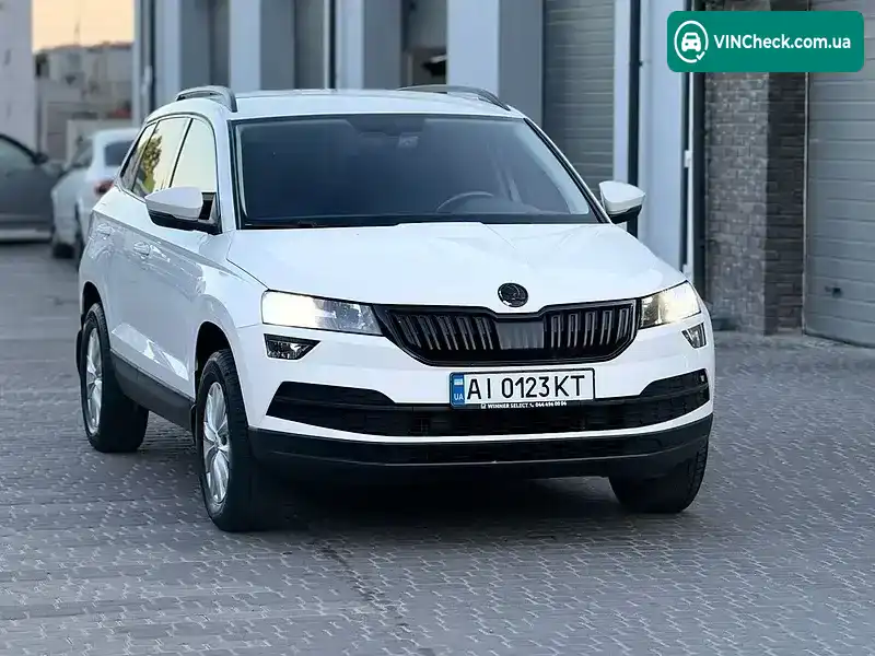 Skoda Karoq 2021, фото з оголошення 1 з 10, VIN TMBJC6NU2NB200397