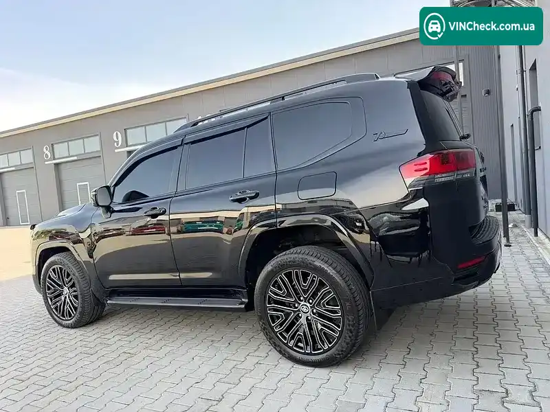 Toyota Land Cruiser 2021, фото з оголошення 1 з 20, VIN JTMAAABJ904001461