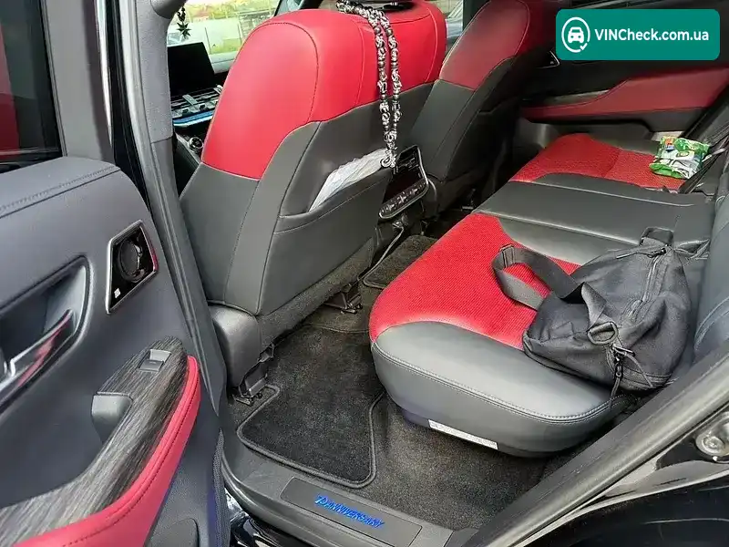 Toyota Land Cruiser 2021, фото з оголошення 2 з 20, VIN JTMAAABJ904001461