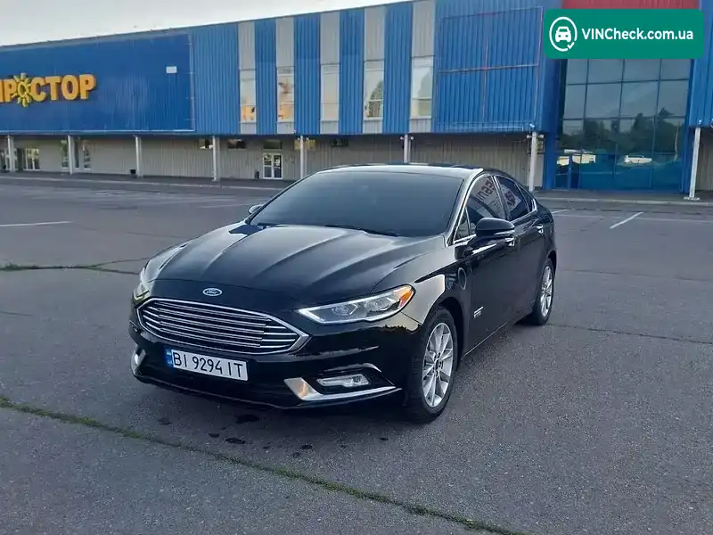 Ford Fusion 2018, фото з оголошення 2 з 19, VIN 3FA6P0SUXJR189785