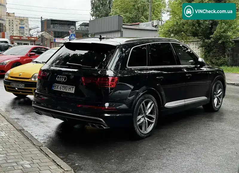 Audi SQ7 2018, фото з оголошення 2 з 21, VIN WAUZZZ4M6JD034191