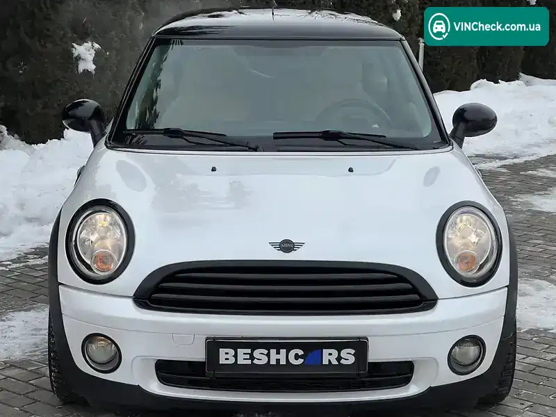 MINI Hatch 2009, фото з оголошення 2 з 21, VIN WMWMF31060TW43092