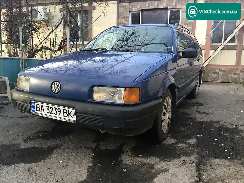 Volkswagen Passat 1989, фото з оголошення 2 з 14, VIN WVWZZZ31ZKE033986