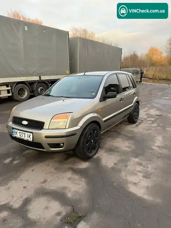 Ford Fusion 2004, фото з оголошення 1 з 6, VIN WF0UXXGAJU4B58316