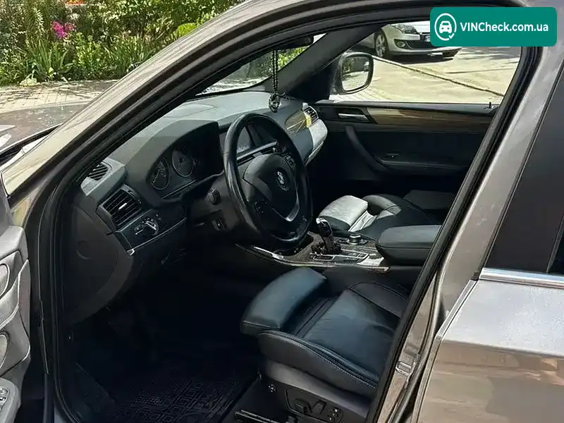 BMW X3 2012, фото з оголошення 2 з 14, VIN 5UXWX9C51D0D02227