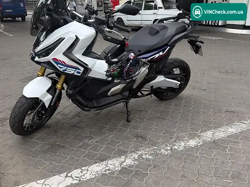 Honda X-ADV 750 2026, фото з оголошення 2 з 4, VIN JH2RH21A9TK114310