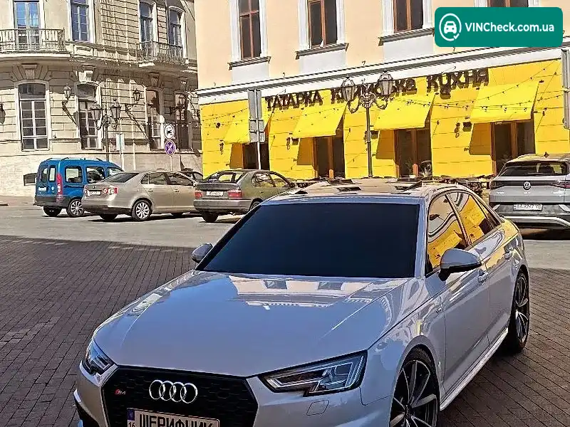 Audi A4 2016, фото з оголошення 1 з 13, VIN WAUDNAF41HN050498