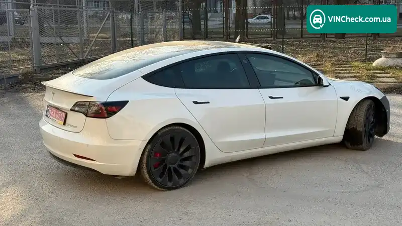 Tesla Model 3 2021, фото з оголошення 2 з 9, VIN 5YJ3E1EC7MF926037