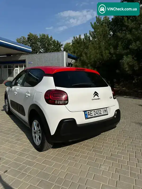 Citroen C3 2017, фото з оголошення 2 з 21, VIN VF7SXHMZ6HT718160