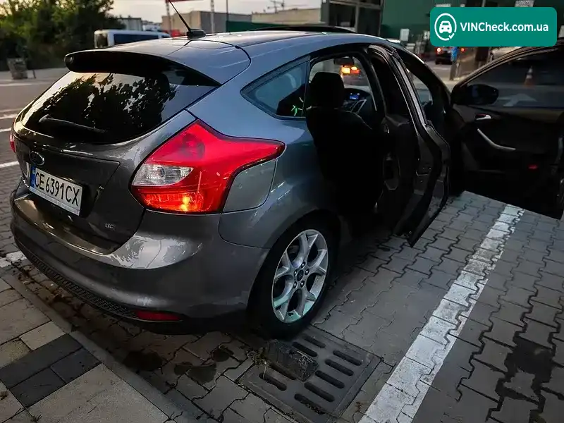 Ford Focus 2014, фото з оголошення 2 з 12, VIN 1FADP3K2XEL257188