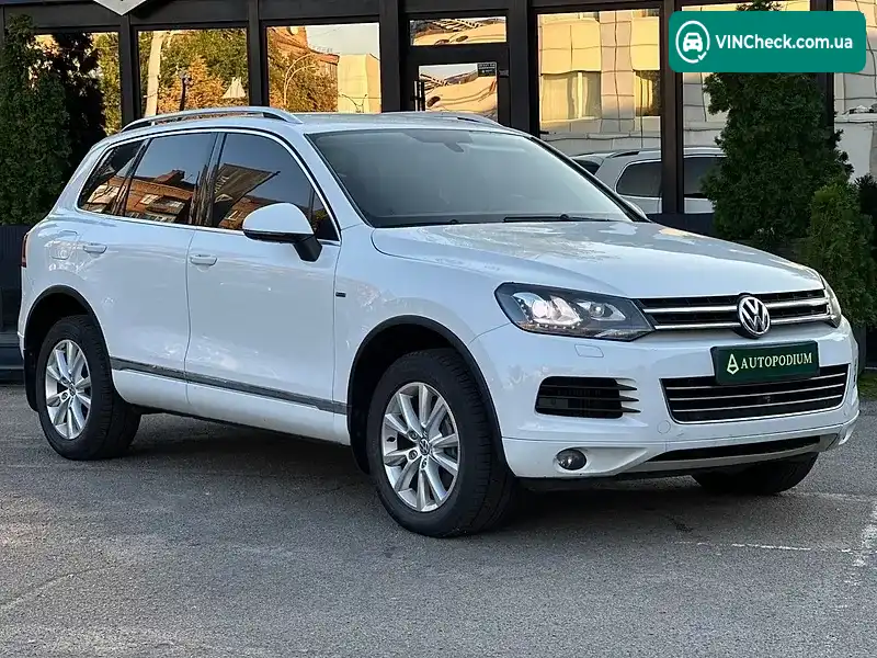 Volkswagen Touareg 2013, фото з оголошення 2 з 20, VIN WVGZZZ7PZDD031616