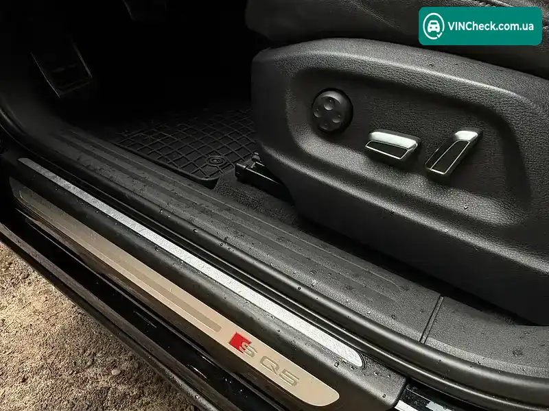 Audi SQ5 2013, фото з оголошення 1 з 21, VIN WAUZZZ8RXEA027192