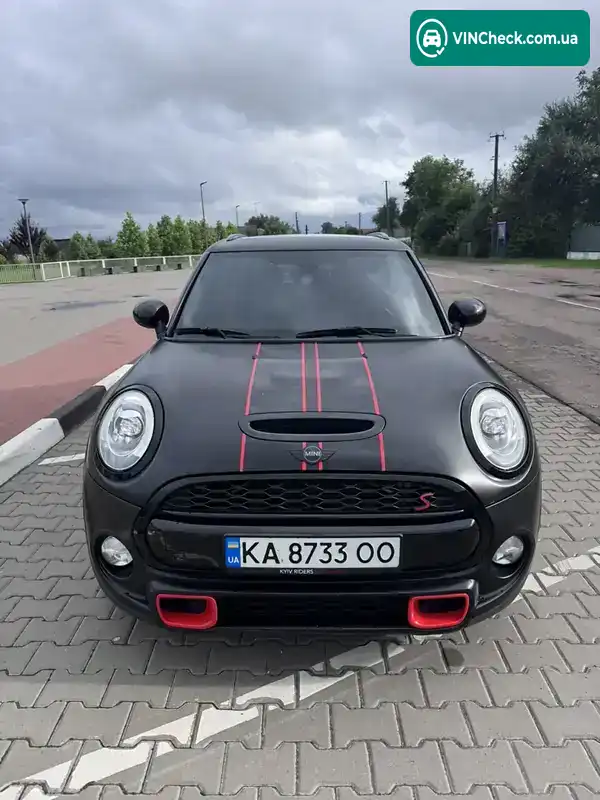 MINI Hatch 2017, фото з оголошення 2 з 21, VIN WMWXU3C56J2F49929
