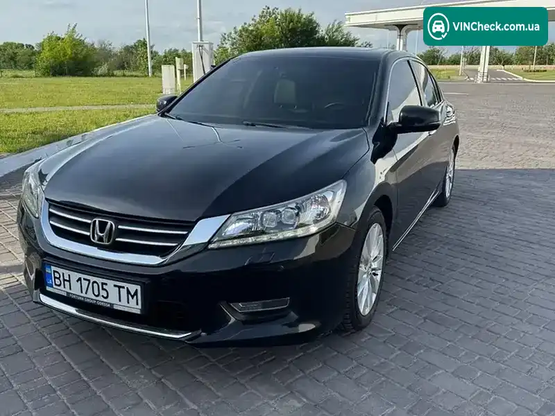 Honda Accord 2013, фото з оголошення 1 з 15, VIN 1HGCR2680DA702983
