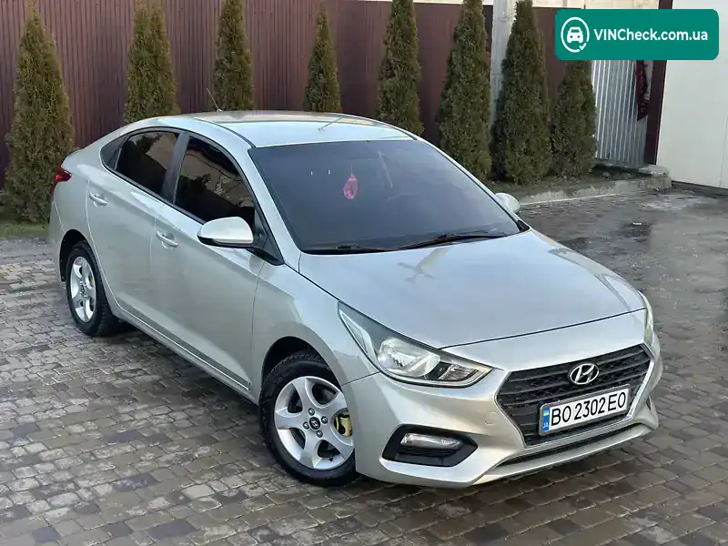 Hyundai Accent 2018, фото з оголошення 2 з 21, VIN 3KPC24A30JE020667