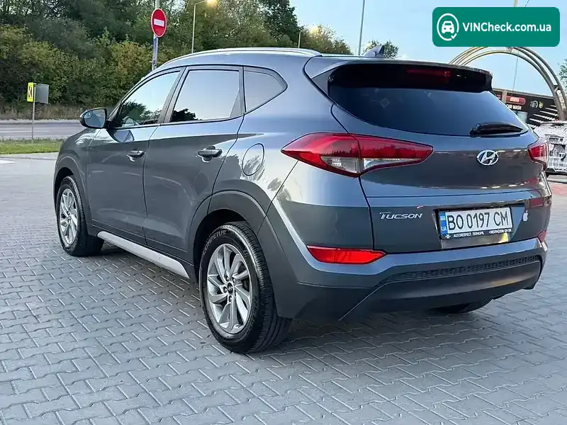 Hyundai Tucson 2017, фото з оголошення 2 з 20, VIN KM8J33A4XJU621427