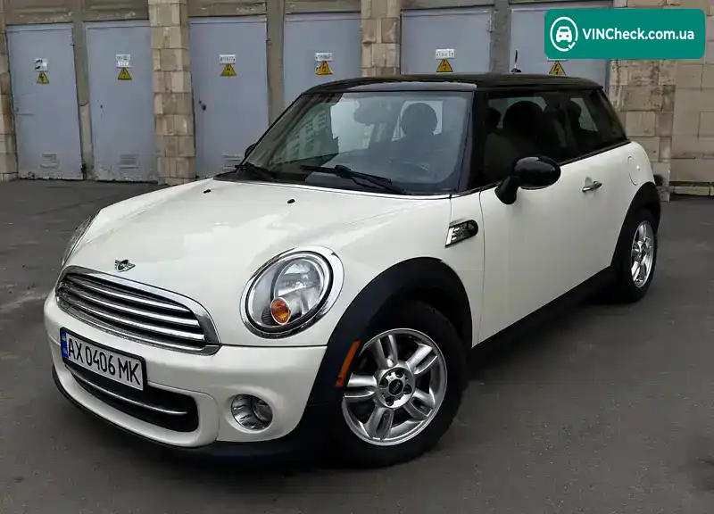 MINI Hatch 2011, фото з оголошення 1 з 20, VIN WMWSU3C56CT258691