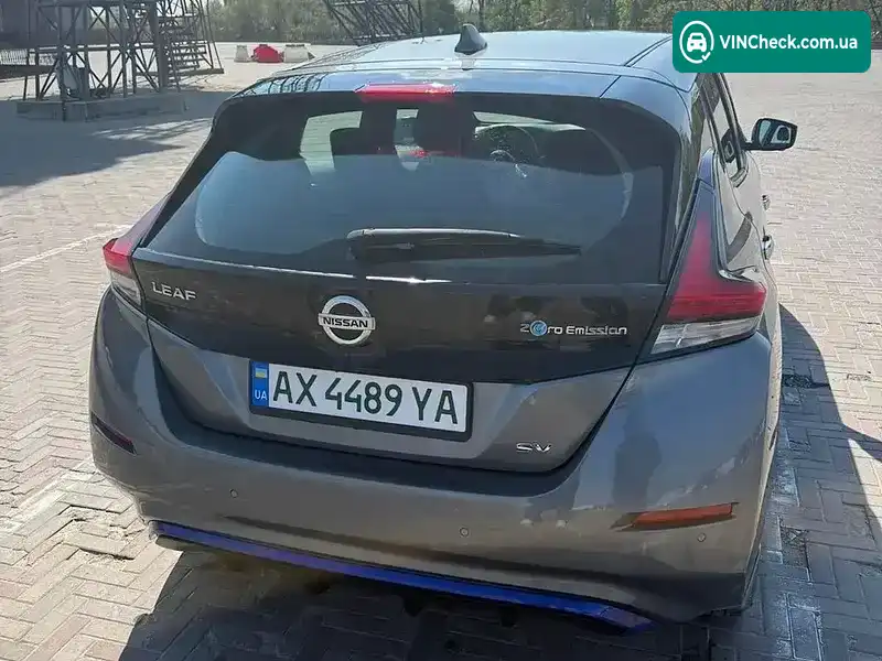 Nissan Leaf 2021, фото з оголошення 2 з 12, VIN 1N4AZ1CV5MC554829