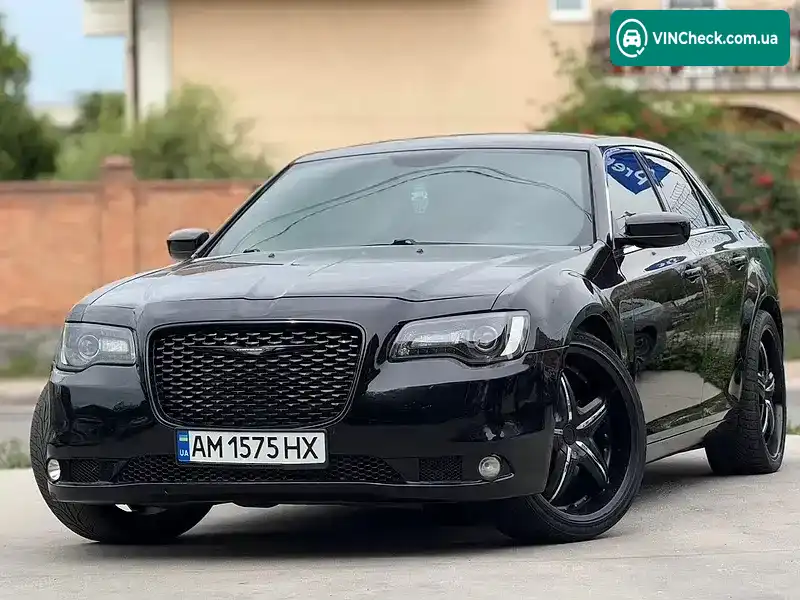Chrysler 300 2013, фото з оголошення 1 з 20, VIN 2C3CCAAG2DH727880