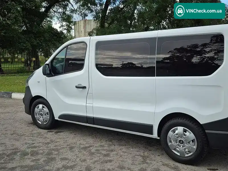 Opel Vivaro 2015, фото з оголошення 2 з 20, VIN W0L4F7202FS013178