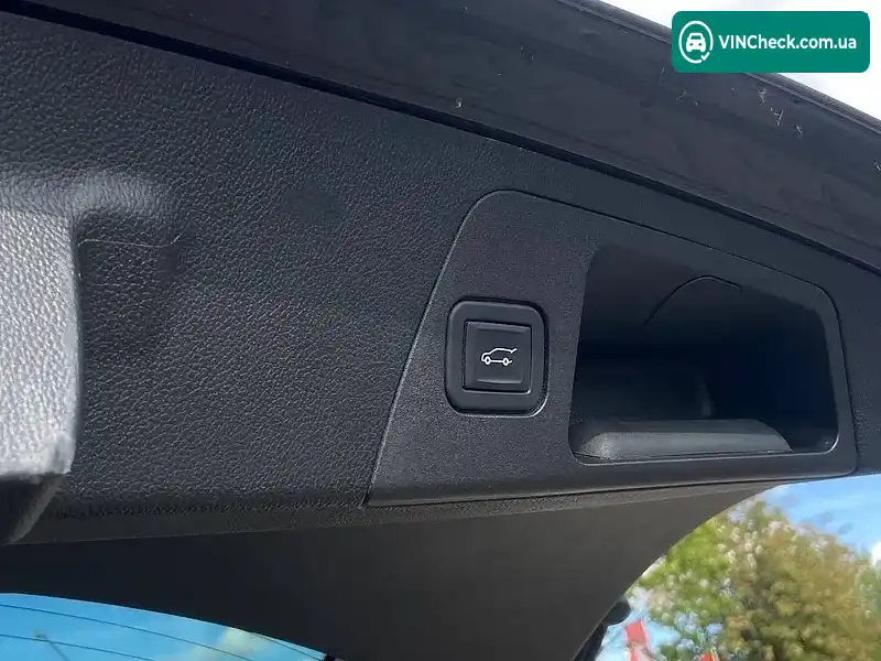 Buick Envision 2020, фото з оголошення 1 з 20, VIN LRBFX3SX3LD136233