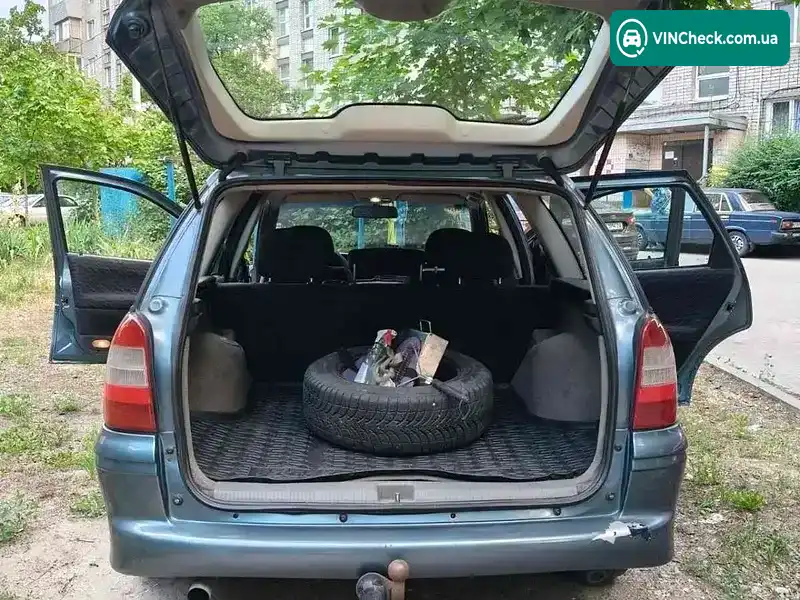 Opel Vectra 1998, фото з оголошення 2 з 11, VIN W0L0JBF35W7140655