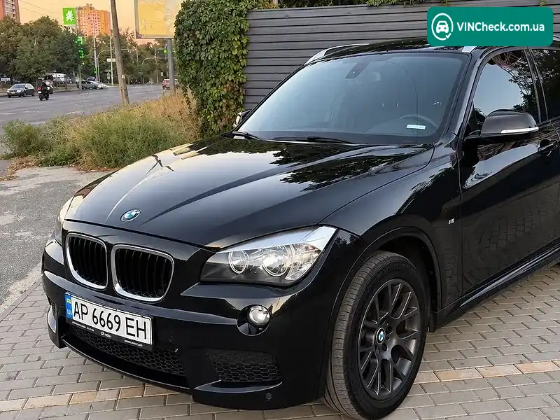 BMW X1 2014, фото з оголошення 2 з 20, VIN WBAVN71070VY91872