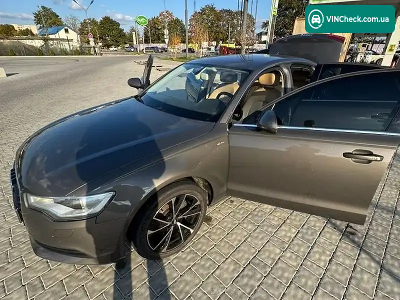 Audi A6 2011, фото з оголошення 2 з 16, VIN WAUZZZ4G9CN047184