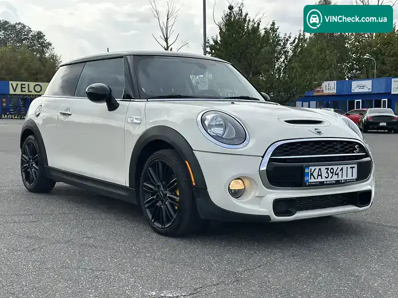 MINI Hatch 2014, фото з оголошення 1 з 21, VIN WMWXP7C53F2A34120