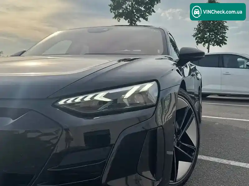 Audi RS e-tron GT 2021, фото з оголошення 1 з 21, VIN WAUZZZFW4N7900571