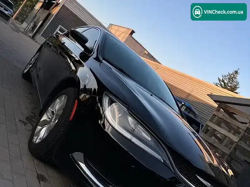 Chrysler 200 2016, фото з оголошення 2 з 16, VIN 1C3CCCAB1GN175400