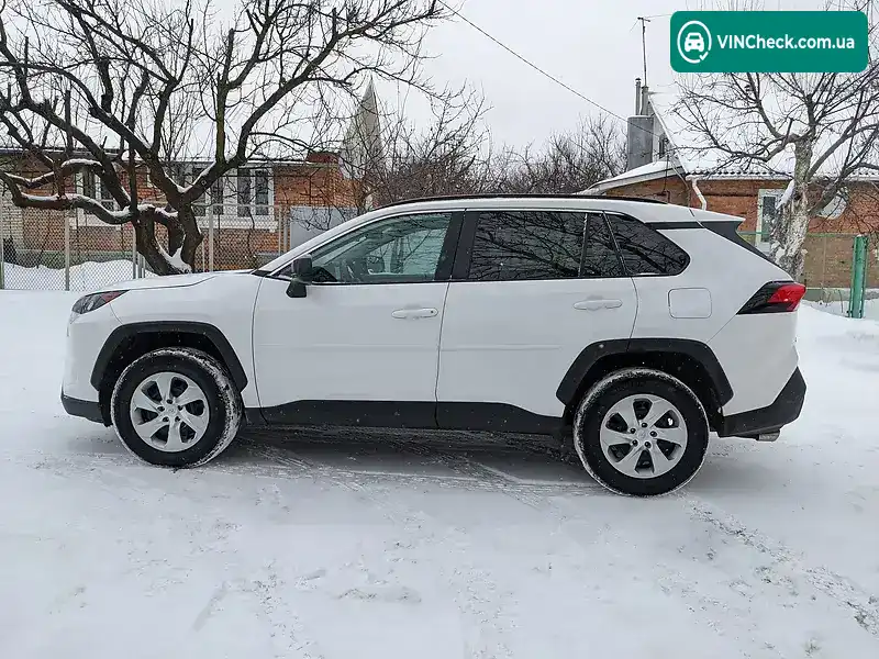 Toyota RAV4 2019, фото з оголошення 1 з 14, VIN 2T3F1RFV4KC008228