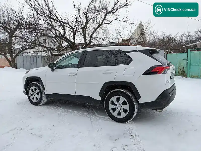 Toyota RAV4 2019, фото з оголошення 2 з 14, VIN 2T3F1RFV4KC008228