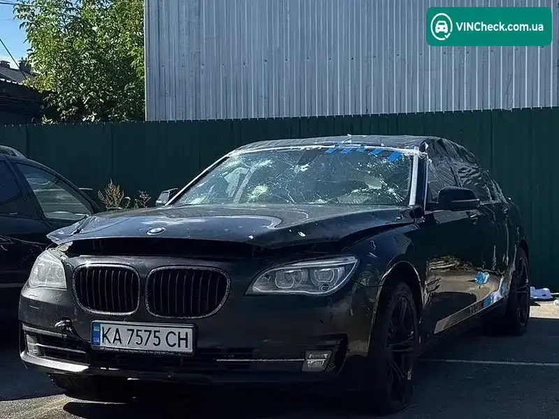 BMW 7 Series 2013, фото з оголошення 1 з 9, VIN WBAYF81040D184847