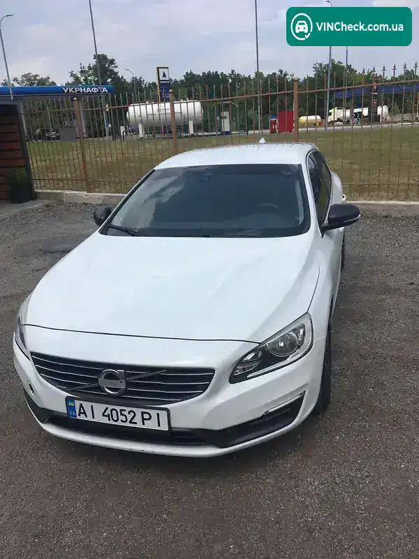 Volvo V60 2014, фото з оголошення 1 з 7, VIN YV1FW8481E1200171